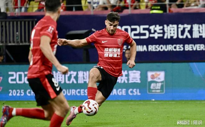 乐鱼-加时末段突围战来临，成都蓉城围绕英超单刀错失，管理层满意，赛季目标并未改变的简单介绍